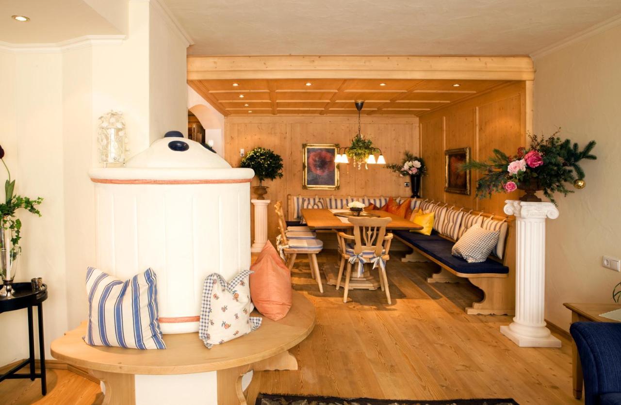 Hospiz Alm Residenzen Hotel St. Christoph am Arlberg Ruang foto