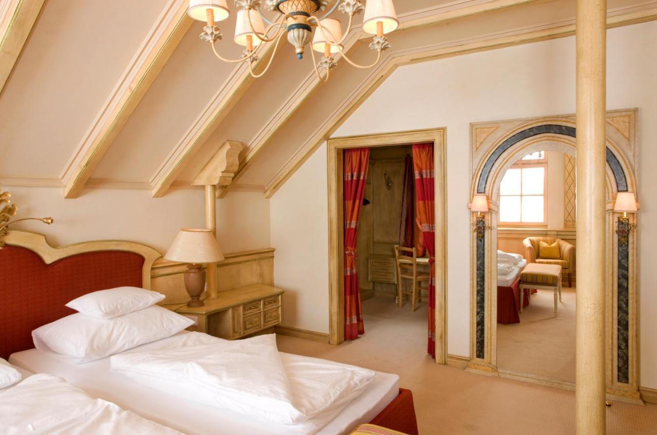 Hospiz Alm Residenzen Hotel St. Christoph am Arlberg Ruang foto
