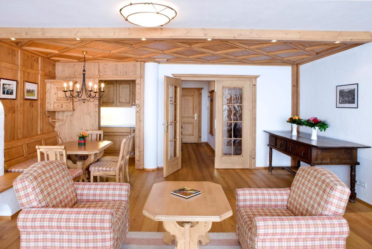Hospiz Alm Residenzen Hotel St. Christoph am Arlberg Ruang foto